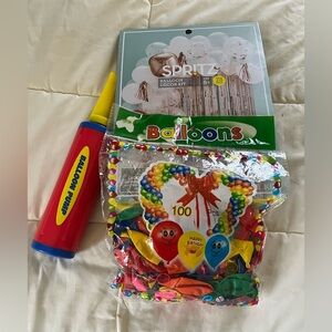 NWOT Spritz Balloon Decor Kit with Balloons Pack and Hand Pump